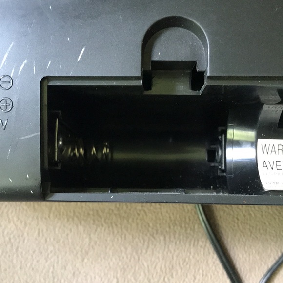 RCA radio and tape player - Picture 5 of 6